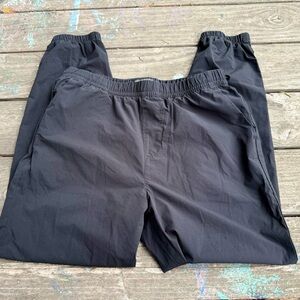 Banana Republic Men's Tech Jogger Black Size Medium